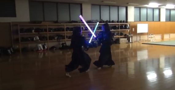 2015-05-14 13_28_43-Awesome lightsaber kendo video brings Star Wars’ Japanese influences full-circle