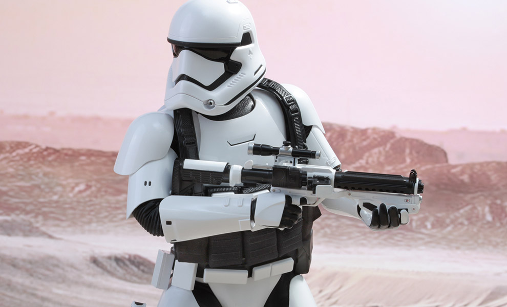 star-wars-stormtrooper-jakku-exclusive-sixth-scale-hot-toys-feature-9025791